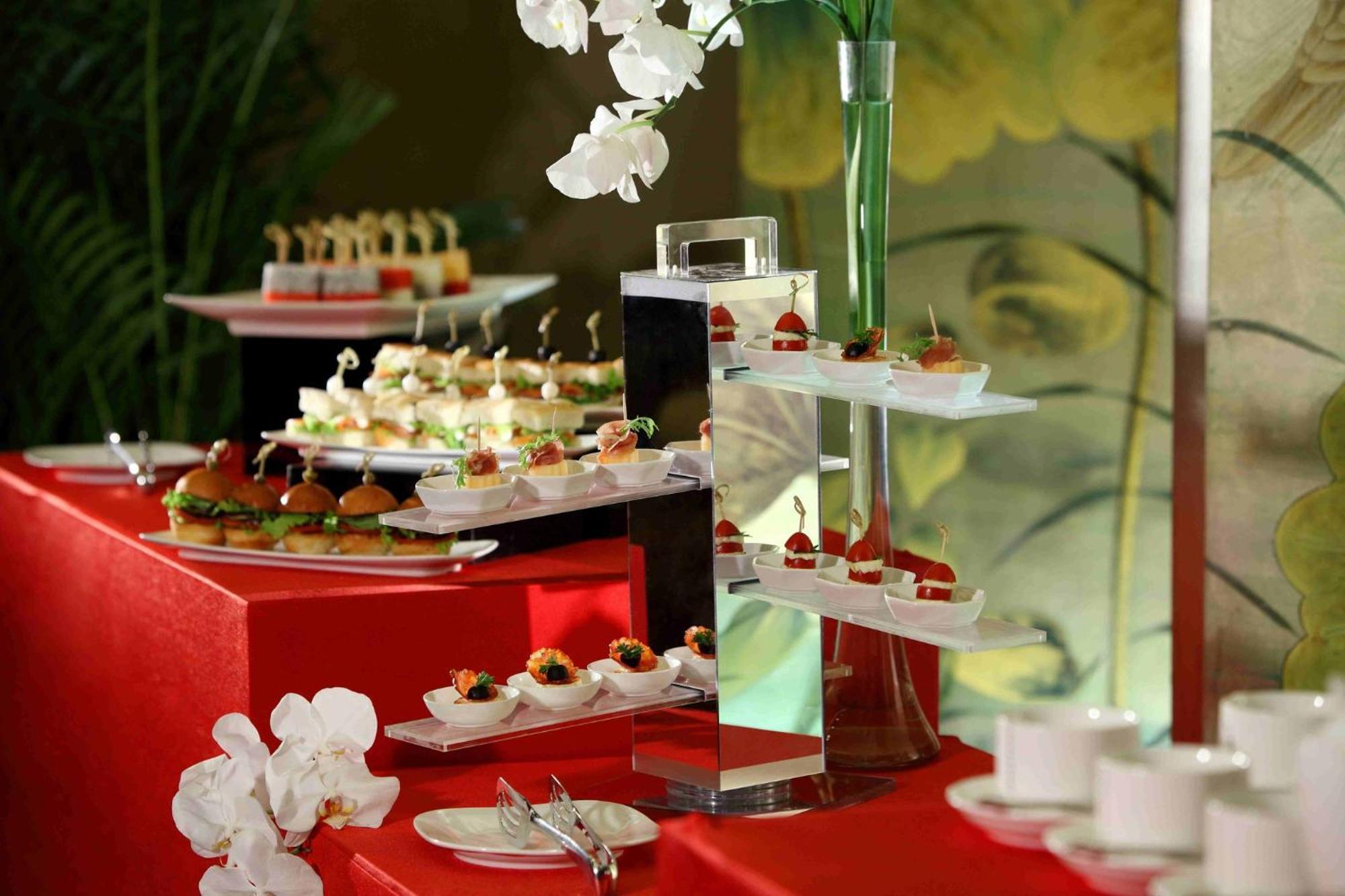 Holiday Inn Chengdu Century City-Easttower Екстер'єр фото